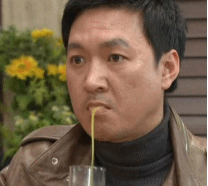 예나 선정이 딸이에요.